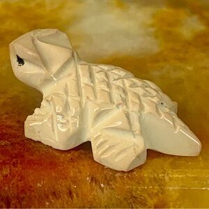 Zuni Fetish Horned Toad Lizard Carved Native American Spirit Animal Carving VTG